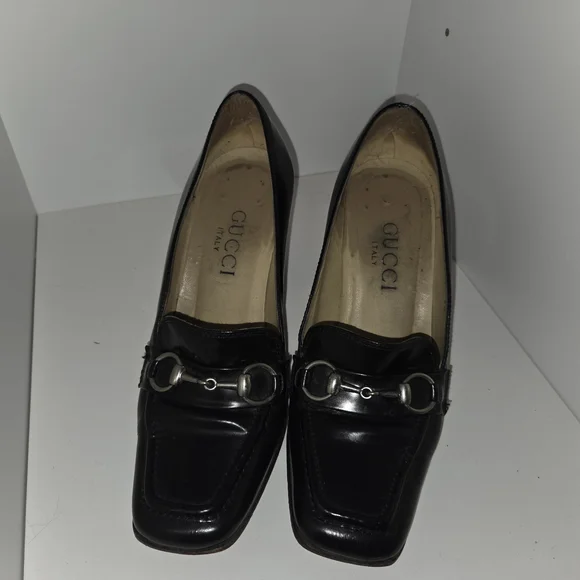 Gucci Women's Black Leather Loafers - Picture 3 of 7